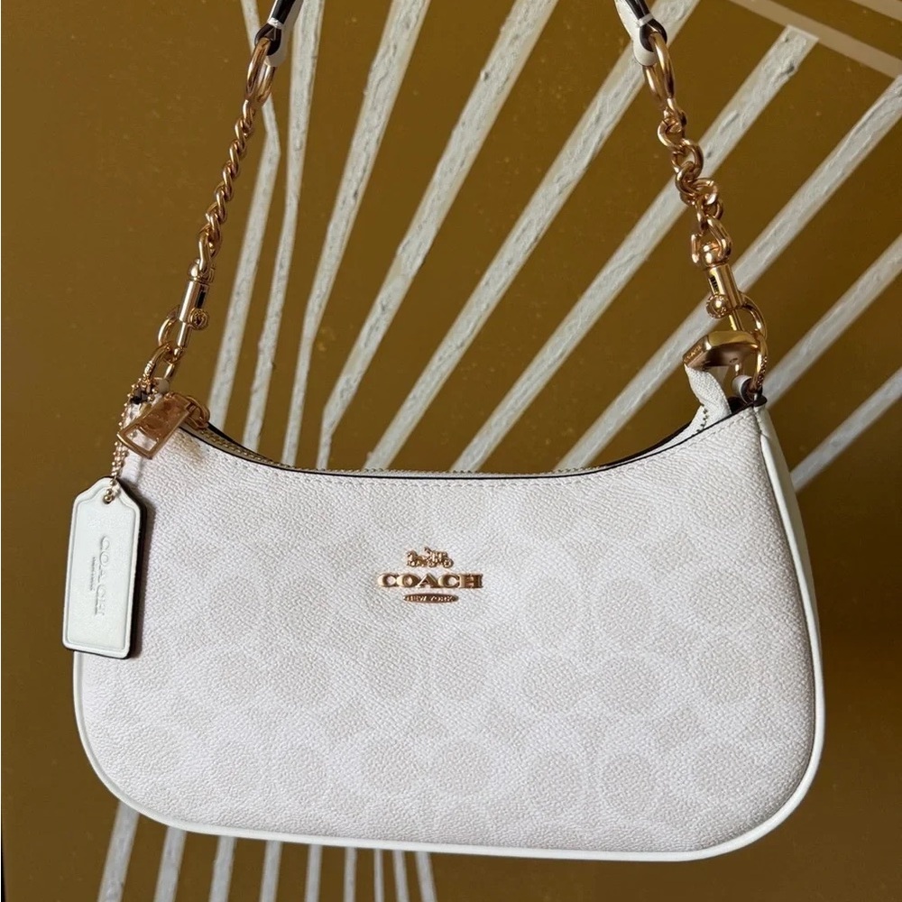 Coach Teri Shoulder Bag White Signature Canvas
